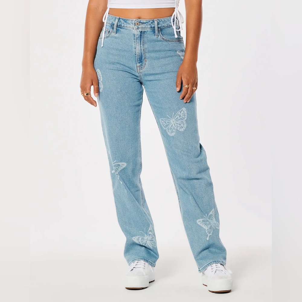 Hollister ultra high-rise washed blue butterfly print dad jeans